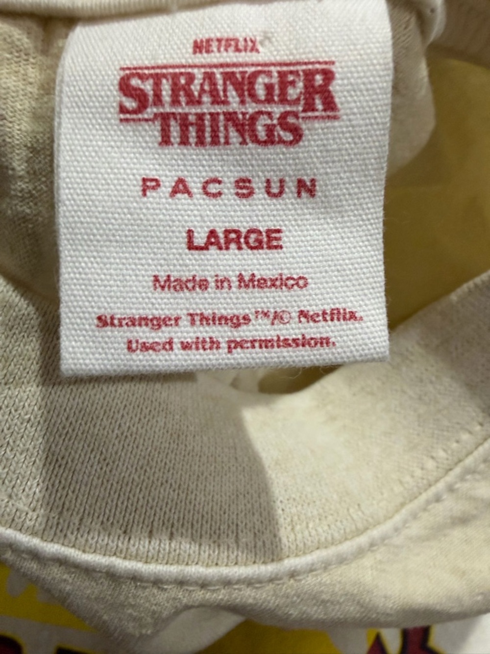 Stranger Things Netflix x PacSun Men’s Oversized Long Sleeve Tee - Picture 4 of 4